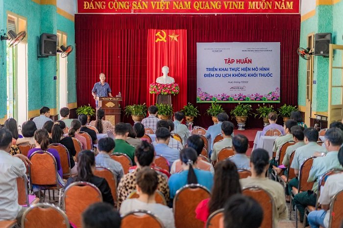 Ông Hoàng Việt Trung - Giám đốc Trung tâm Bảo tồn Di tích Cố đô Huế phát biểu